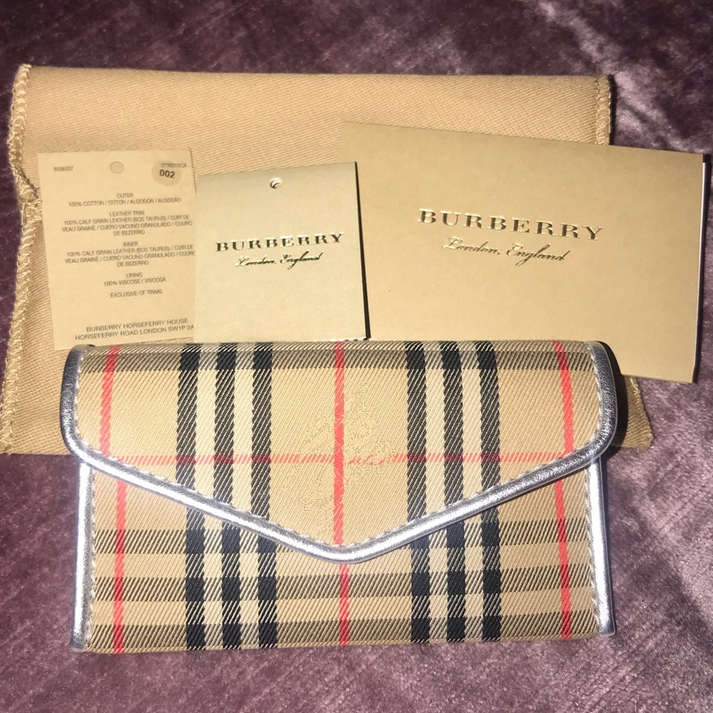 Burberry card holder